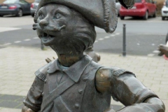 P1002942